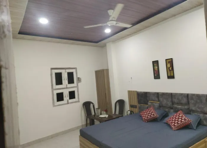 Varanasi Homestay