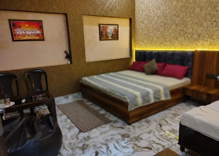 Varanasi Homestay