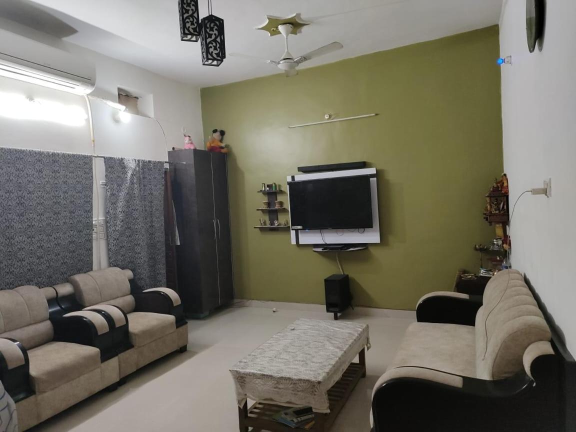 Varanasi Homestay * Varanasi