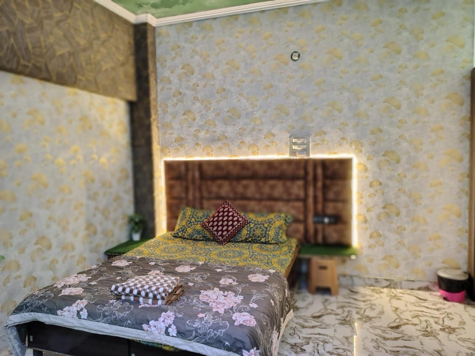 Varanasi Homestay Homestay